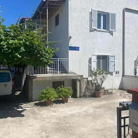 Apartment And Room Josip Rovinj Exterior photo