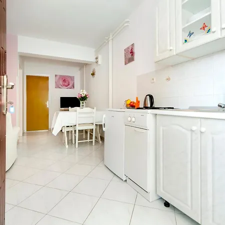Apartment And Room Josip Rovinj Exterior photo