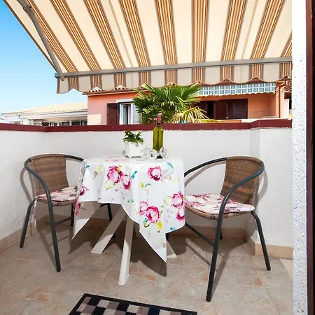 Apartment And Room Josip Rovinj Exterior photo